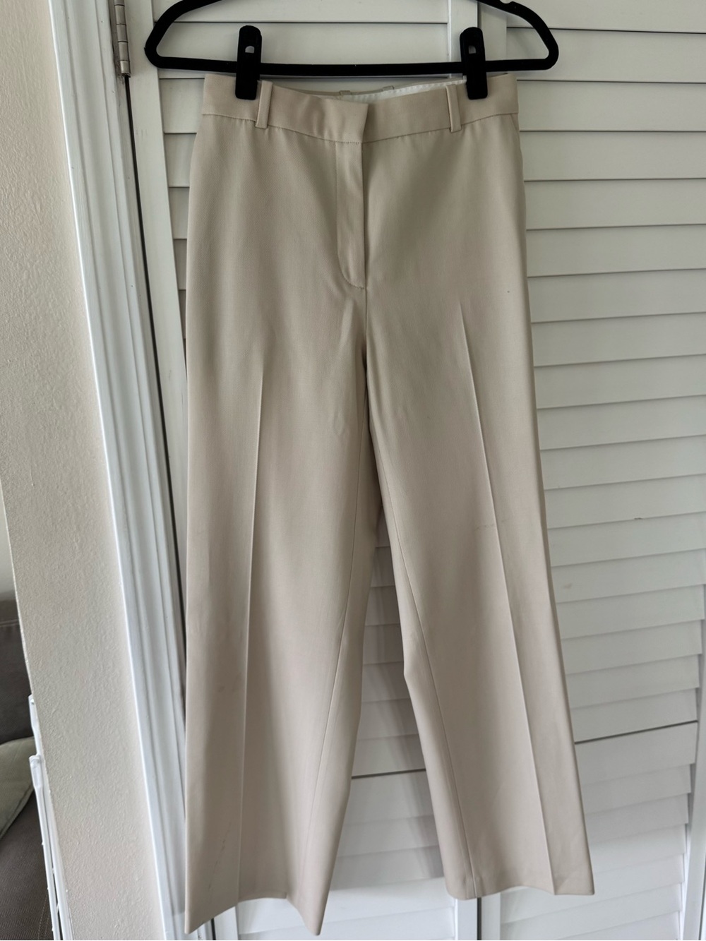 Aritzia Atelier beige Pants
